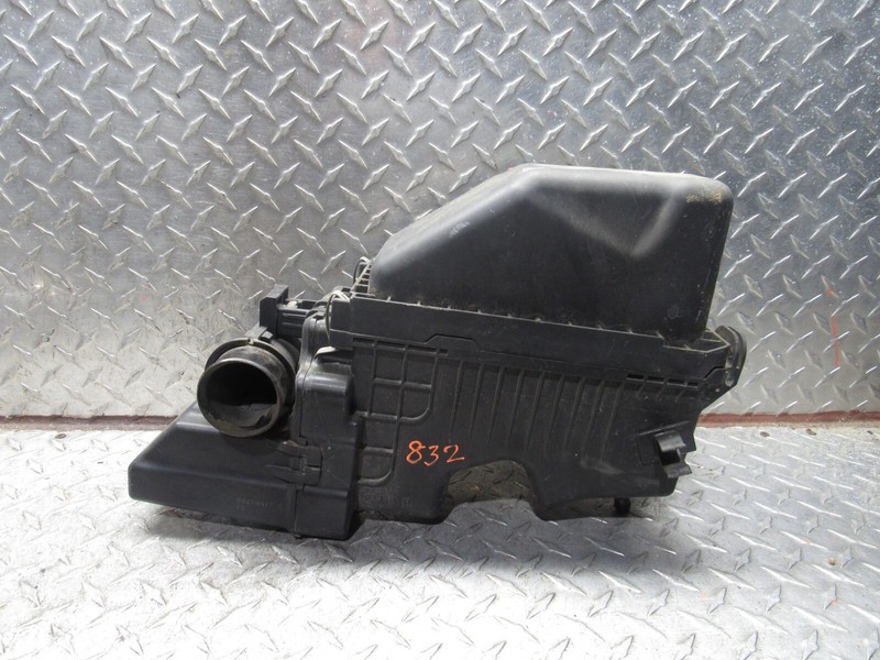 13 14 15 16 17 18 19 NISSAN VERSA AIR FILTER CLEANER BOX 1.6L/15 - 19 MICRA 1.6L