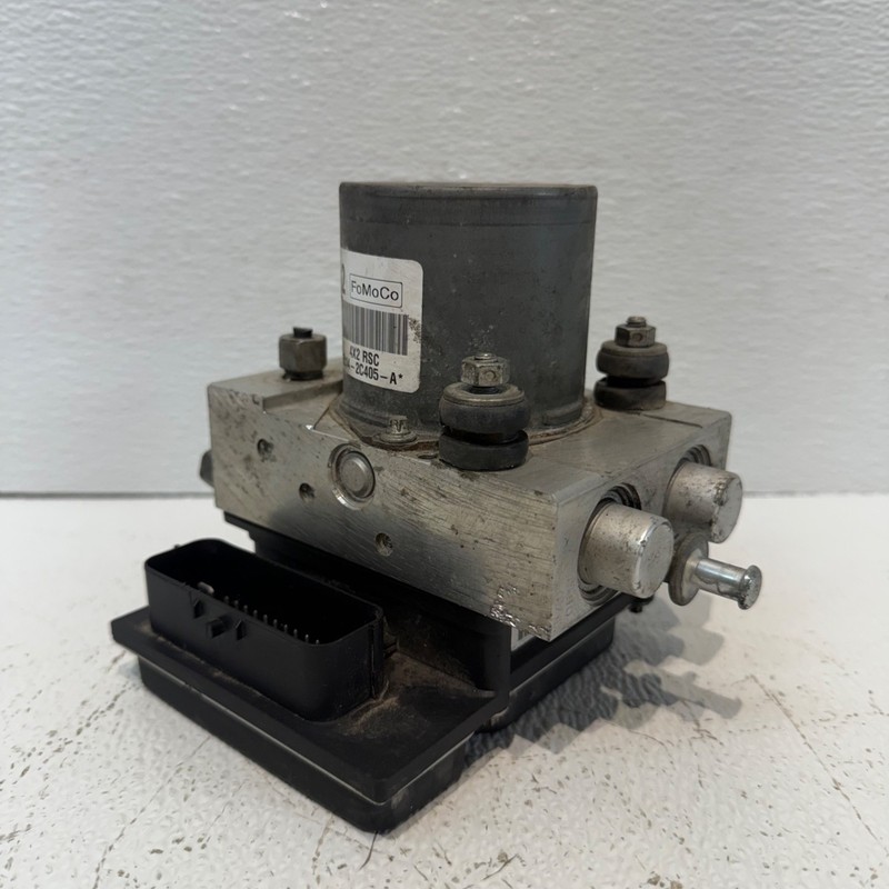 2015 2016 2017 Ford Expedition OEM ABS Anti Lock Brake Pump Module FL14-2C405-A