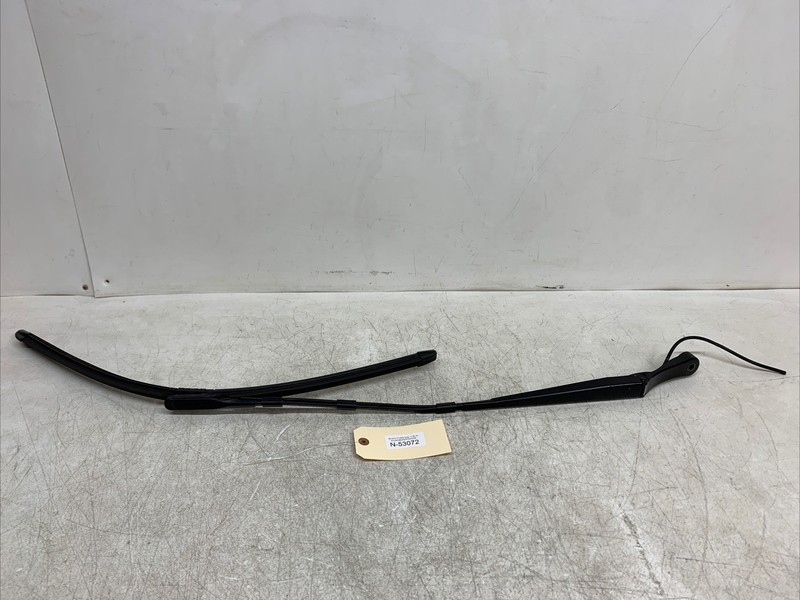 16-20 Tesla X Front Windshield Wiper Arm and Blade LH 1046669-00-B 53072 U18