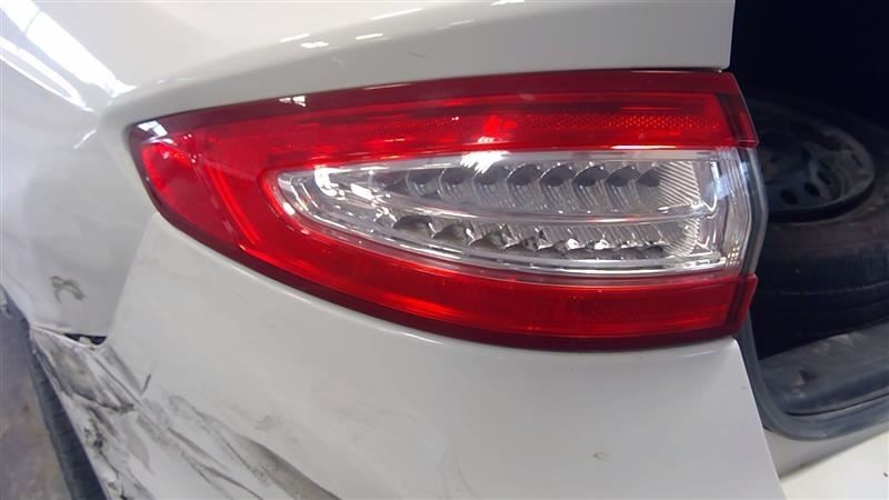 Driver Tail Light Quarter Panel Mounted LED Hybrid SE Fits 13-16 FUSION 3379829
