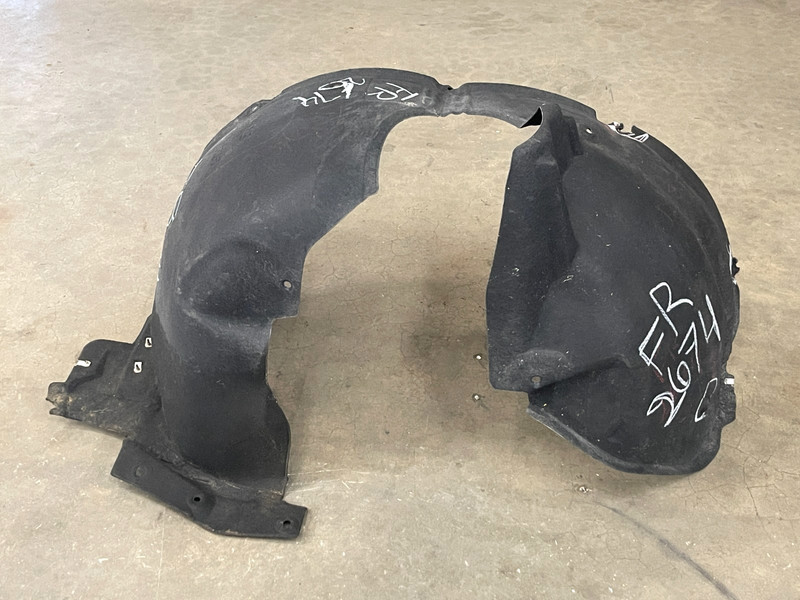 ⭐2024-2025 BUICK ENVISTA FRONT RIGHT FENDER LINER SPLASH SHIELD TRIM OEM LOT2674