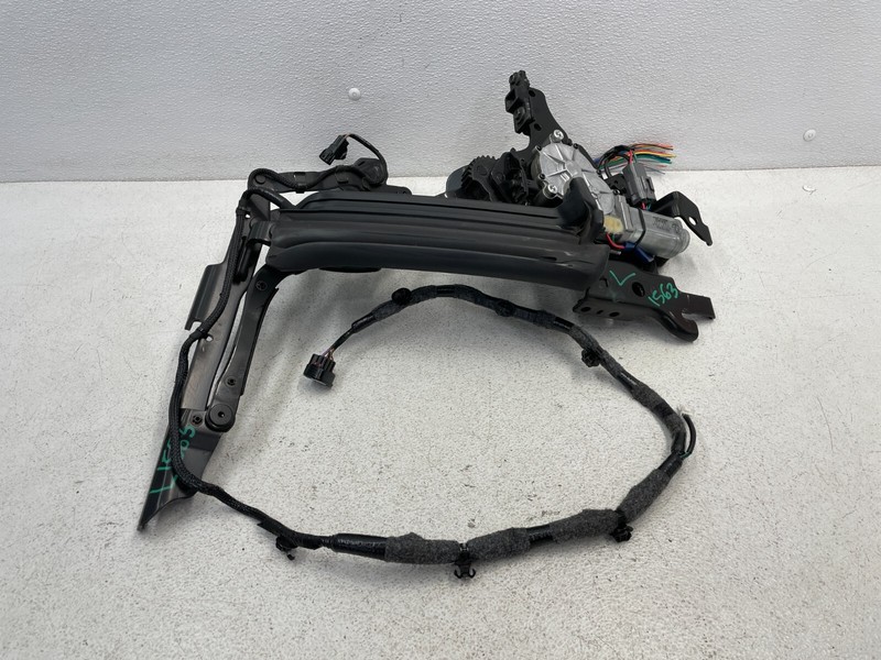 2016-2019 Mazda MX-5 Miata Club Left Hard Top Roof Lift Motor Bracket 1563 OEM