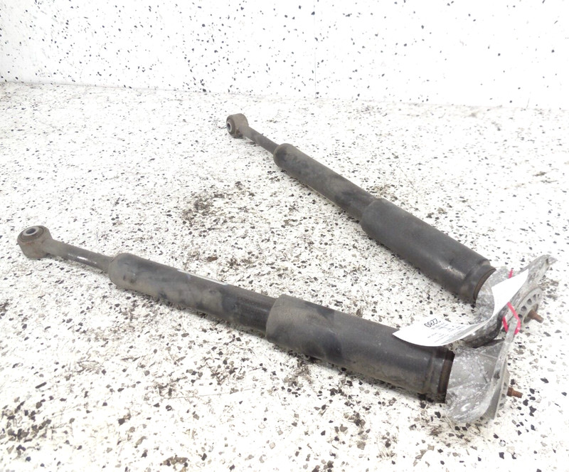 2015 15 Jeep Cherokee Rear Shock Absorber Pair Driver Left Pass Right OEM