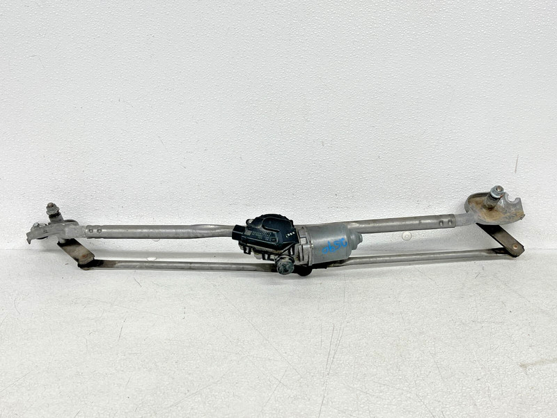 ⭐2008-2010 DODGE CHALLENGER SRT8 WINDSHIELD WASHER BOTTLE RESERVOIR OEM LOT2590
