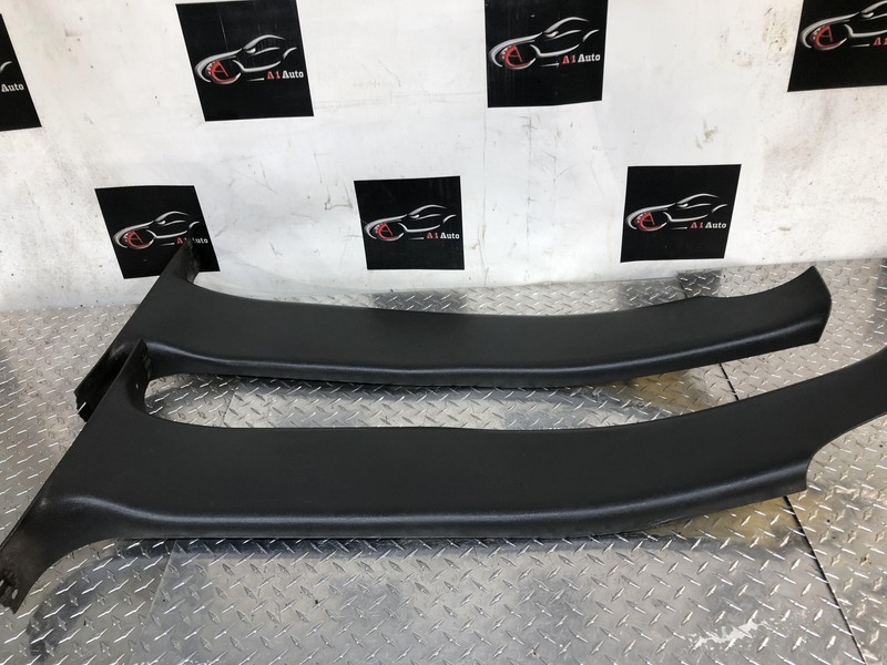2003-2006 Chevrolet Avalanche B Pillar Trim Set Oem Graphite LH RH Oem Tested
