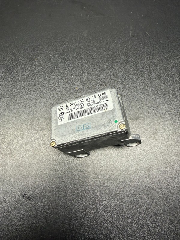 2004-2008 CHRYSLER CROSSFIRE YAW TURN RATE SENSOR 0025428918 OEM