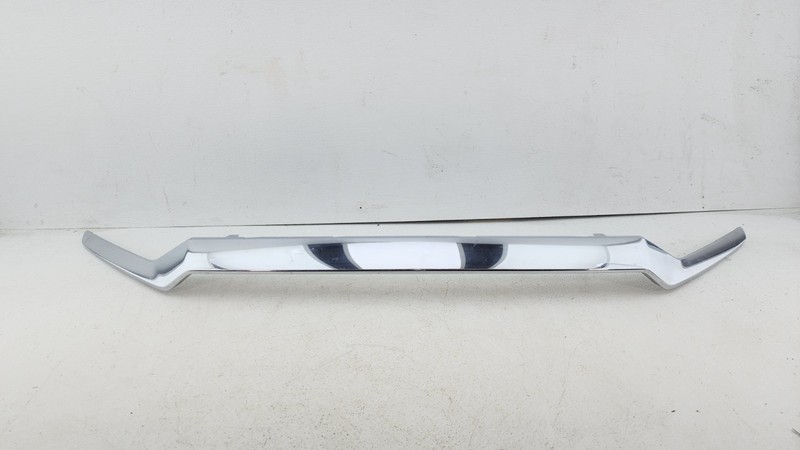 2021-2023 HONDA RIDGELINE FRONT UPPER GARNISH GRILLE MOLDING 71151-T6Z-A500 OEM