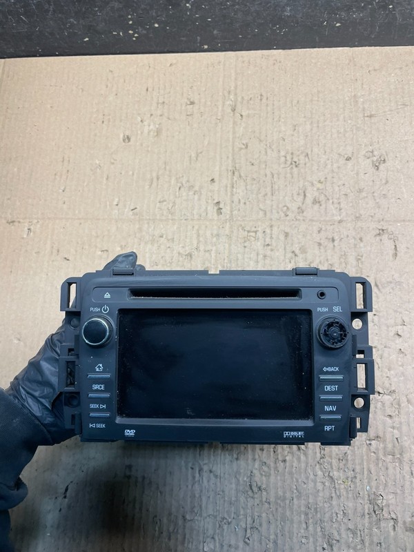 2013 2014 GMC Acadia Radio Display Screen AM/FM AUX OEM V5224 DG