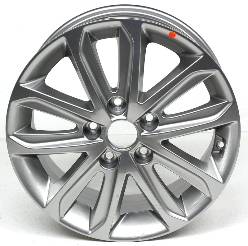 OEM 15 Inch Wheel For Hyundai Elantra Sedan 52910-3Y450 Marks Scratches