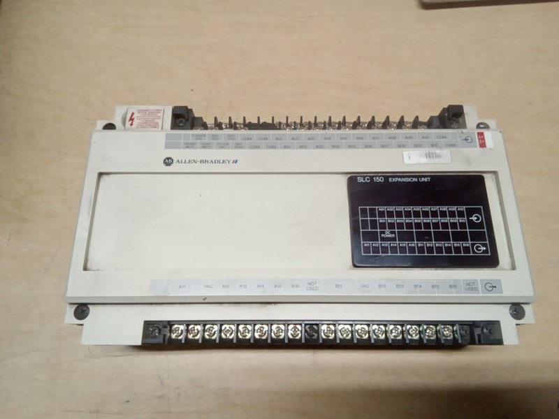 Allen-Bradley 1745-E151 Series B SLC 150 Expantion Unit