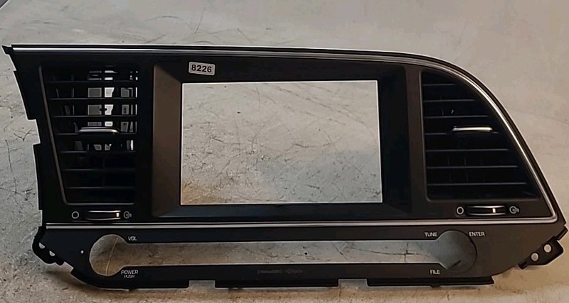 2017-2018 Hyundai Elantra Black Dash Center Radio Screen Air Vent Bezel Trim OEM