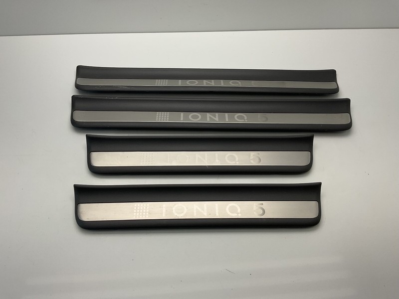 2022-2024 Hyundai Ioniq 5 NE Inner Sill Trim SET 4