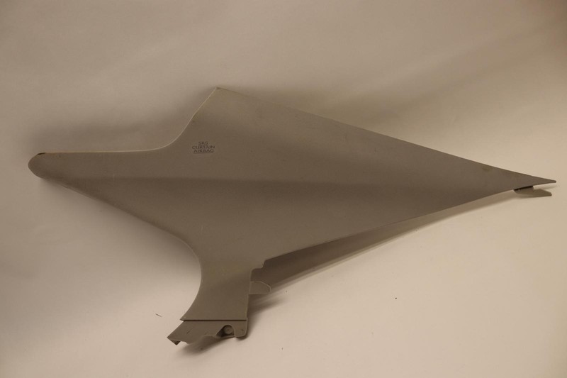 2007-2012 LEXUS ES350 REAR RIGHT SIDE QUARTER PANEL C PILLAR TRIM COVER OEM