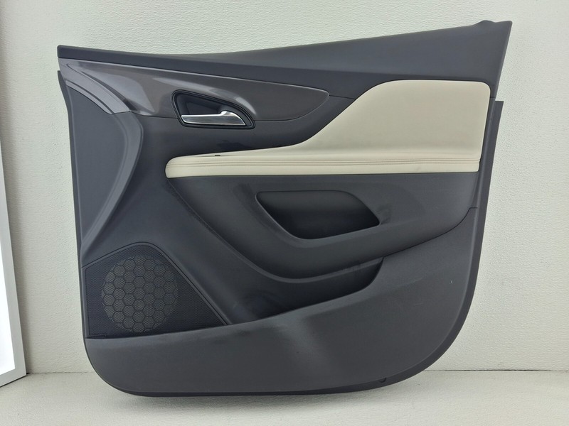 2013 - 2022 BUICK REGAL FRONT RIGHT PASS SIDE INTERIOR DOOR TRIM PANEL OEM