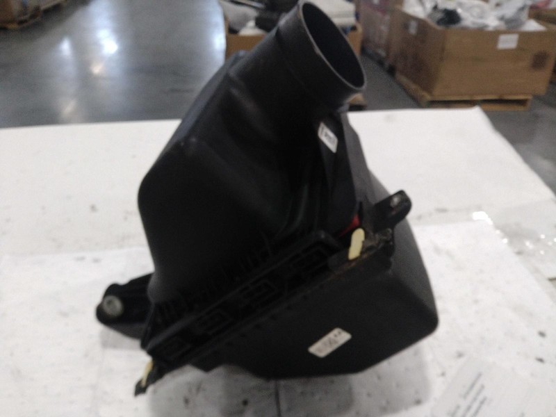 2019 Ford F150 Pickup Air Cleaner Assembly OEM Used JL349600AA/AB/AC