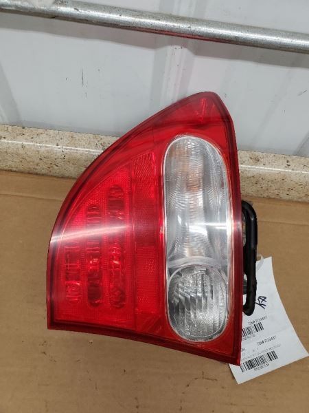 Passenger Tail Light Sedan Quarter Panel Mounted Fits 09-11 CIVIC 280139