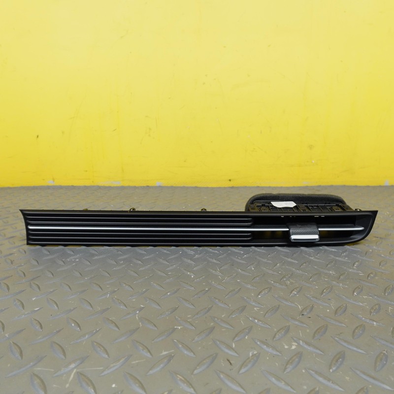 2022-2025 HYUNDAI IONIQ 5 DASH RIGHT SIDE AC AIR VENT GRILLE OEM 97490GI000