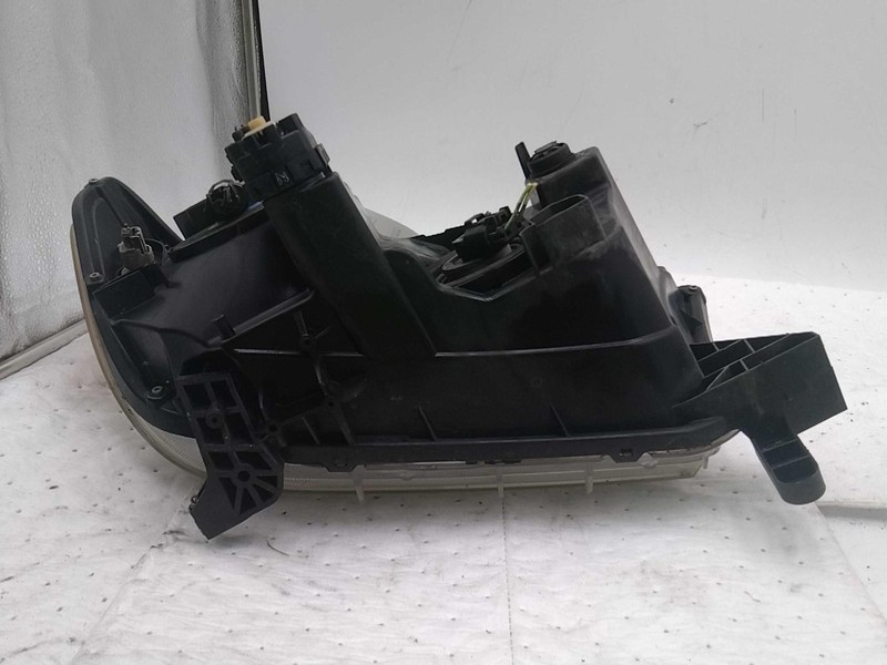 Used Left Headlight Assembly fits: 2012 Toyota Tundra Left Grade C