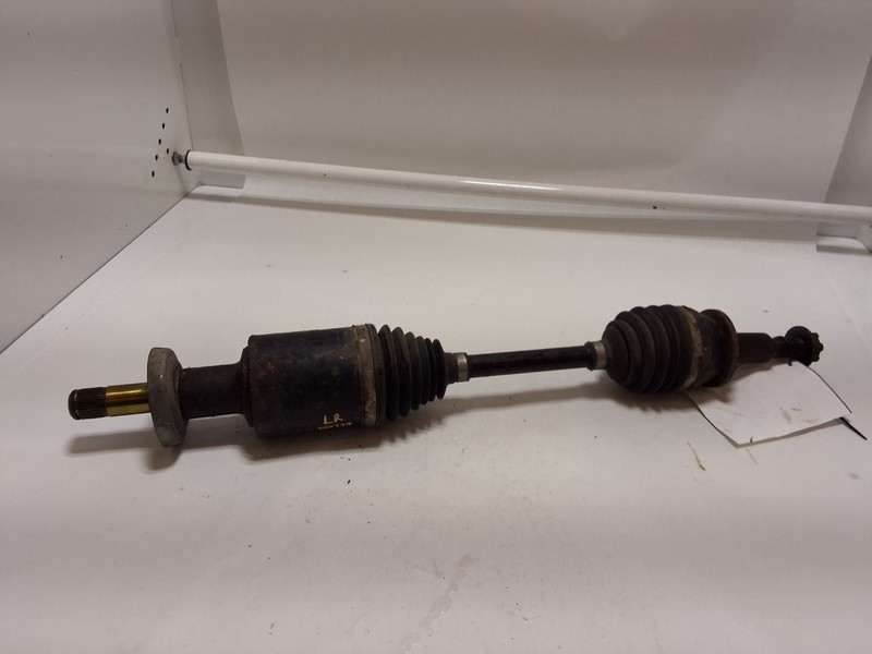 Driver Axle Shaft Rear Axle Single Speed Transfer Case Fits 14 CHEROKEE 3498203
