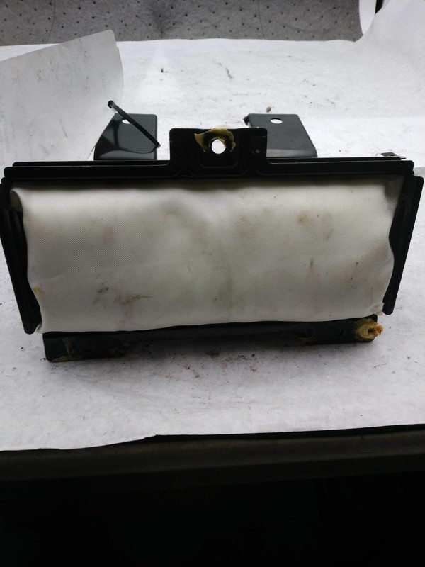 Used Instrument Panel Air Bag fits: 2006 Hyundai Santa fe dash Grade A
