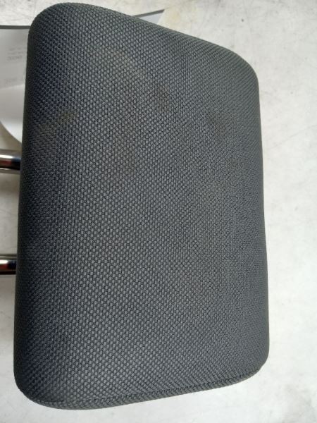 2018 TOYOTA HIGHLANDER SPORT REAR CENTER MOUNTED CLOTH HEADREST