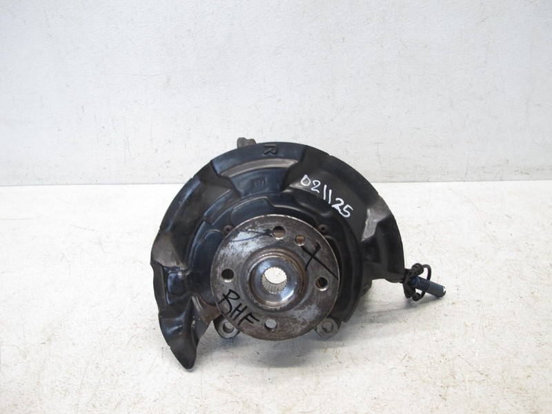 07-15 MINI COOPER S R55 - R59 SPINDLE KNUCKLE HUB BEARING RIGHT FRONT OEM 021125