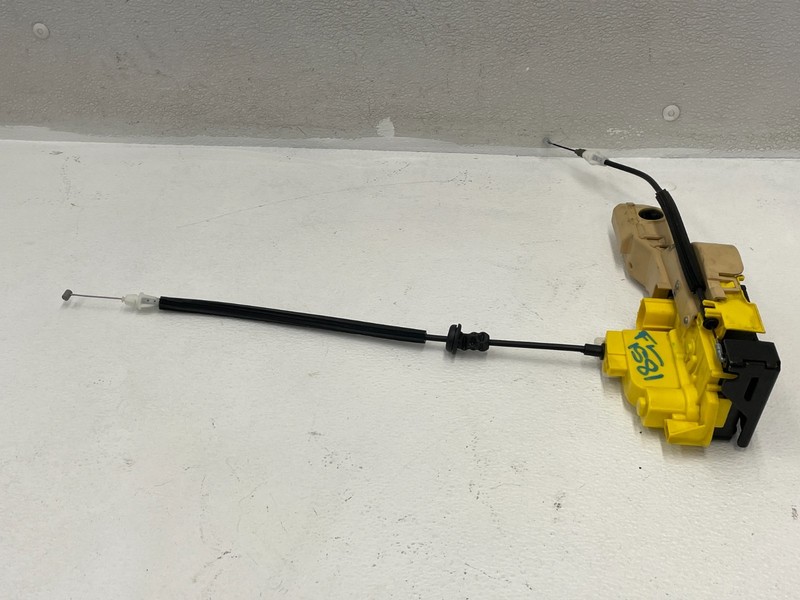 17-22 Alfa Romeo Giulia Quadrifoglio Front Left Door Lock Actuator 1581 OEM