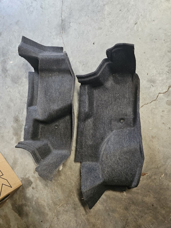 2013 Mustang Trunk Carpet Liners