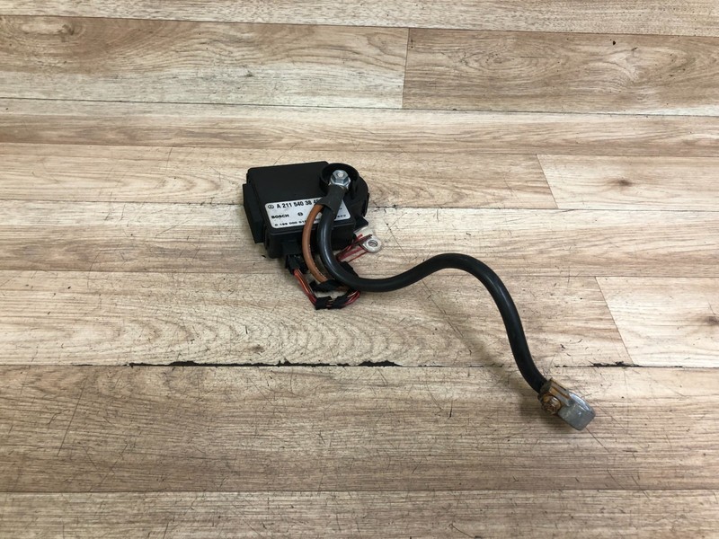MERCEDES BENZ OEM W211 E320 E350 E500 REAR TRUNK BATTERY LOAD MODULE 2003-2009 3