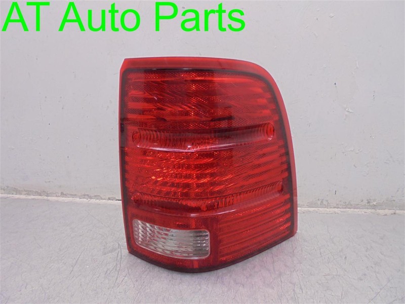 02-05 FORD EXPLORER PASSENGER RIGHT TAIL LIGHT LAMP REAR BRAKE ASY-1L2X-13B504-B