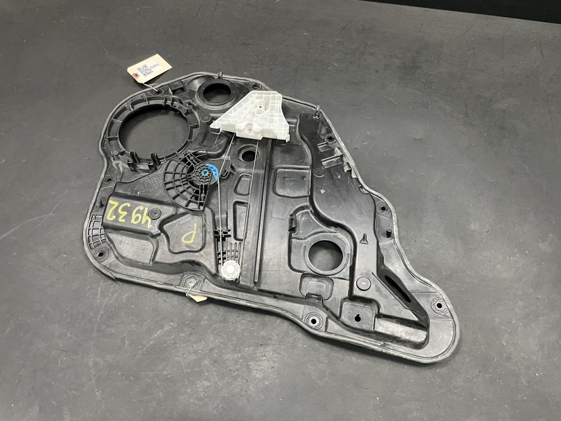 Rear Right Door Window Regulator 2021 Kia K5 82481-L3000 2022 2023