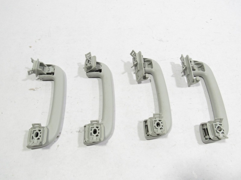 15-19 Land Rover Discovery Sport 2018 Front Rear Roof Interior Grab Handle Set ;