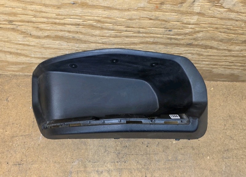 2019 2020 2021 2022 SILVERADO SIERRA REAR BUMPER STEP INSERT RIGHT RH SIDE OEM*