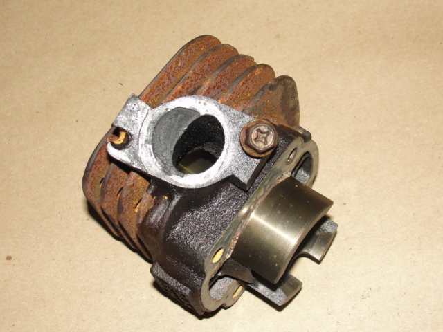 2008 YAMAHA YW 50 ZUMA ENGINE CYLINDER JUG YW50 SCOOTER 08