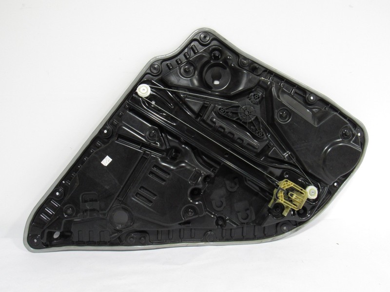 20-23 Mercedes GLE 53 C167 2021 Rear Right Door Window Regulator Panel :M