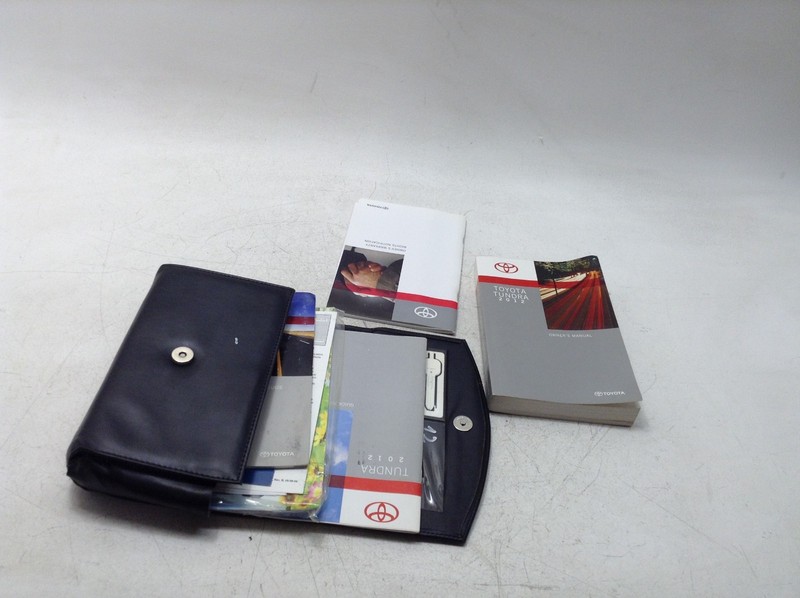 2012 TOYOTA TUNDRA OWNERS MANUAL W CASE OEM