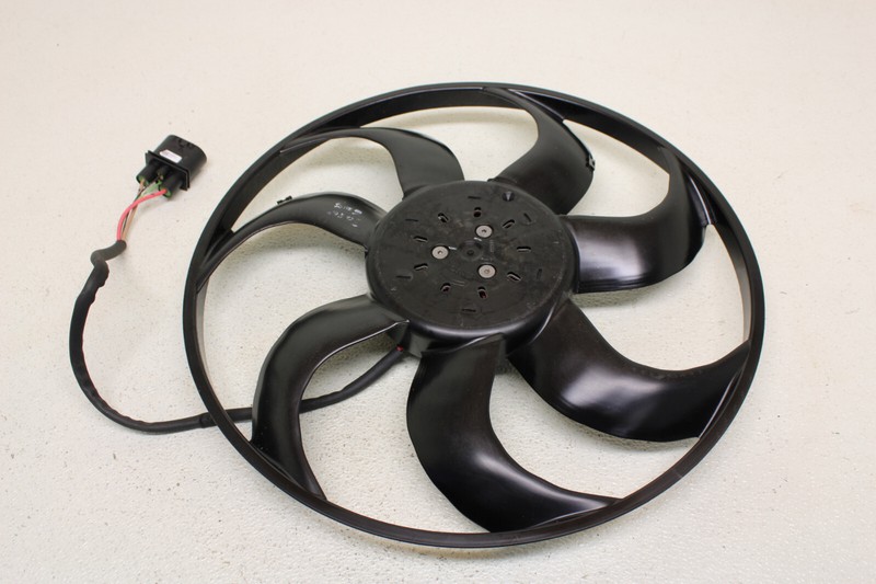 MK7 VW GTI 2.0T Cooling Fan W/ Motor Genuine Oem 2018-2021