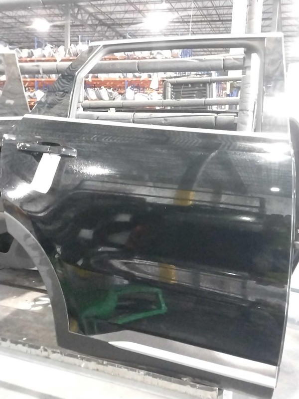 2022 KIA SORENTO Rear Right Door Black 737061 104K Miles Used OEM Part