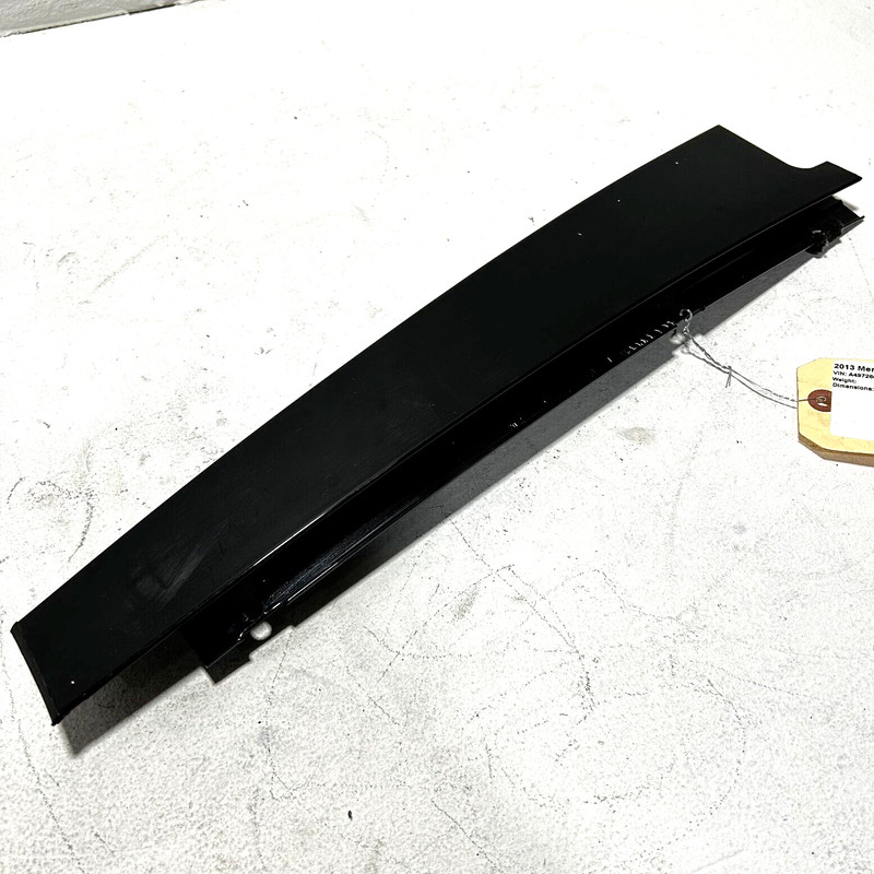 2008-2013 MERCEDES S550 W221 REAR RIGHT DOOR SHELL APPLIQUE MOLDING TRIM OEM
