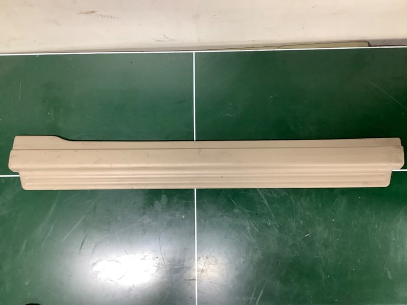 98-02 Accord 2DR Left Side Step Garnish Floor Lower Molding, scuff plate Beige