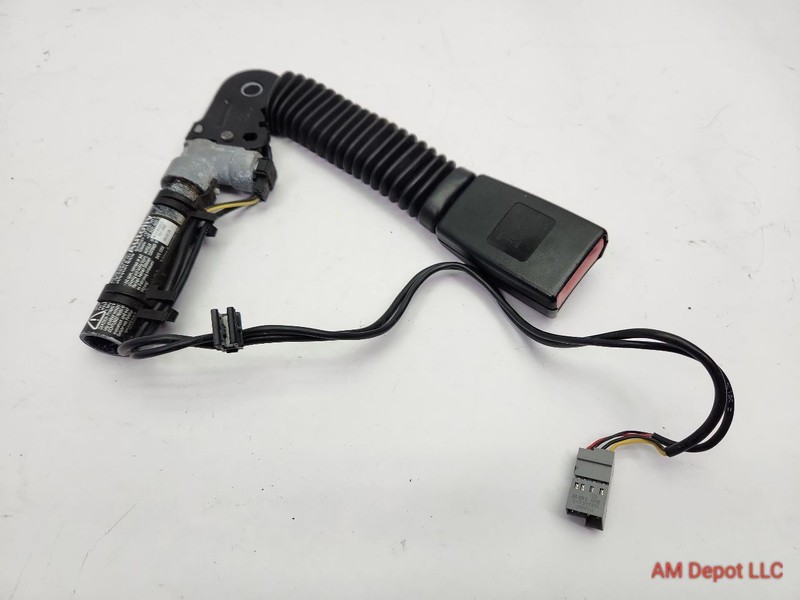 2009 Mini Cooper S R56 R57 R55 R58 R59 Right Front Seat Buckle 72117211592