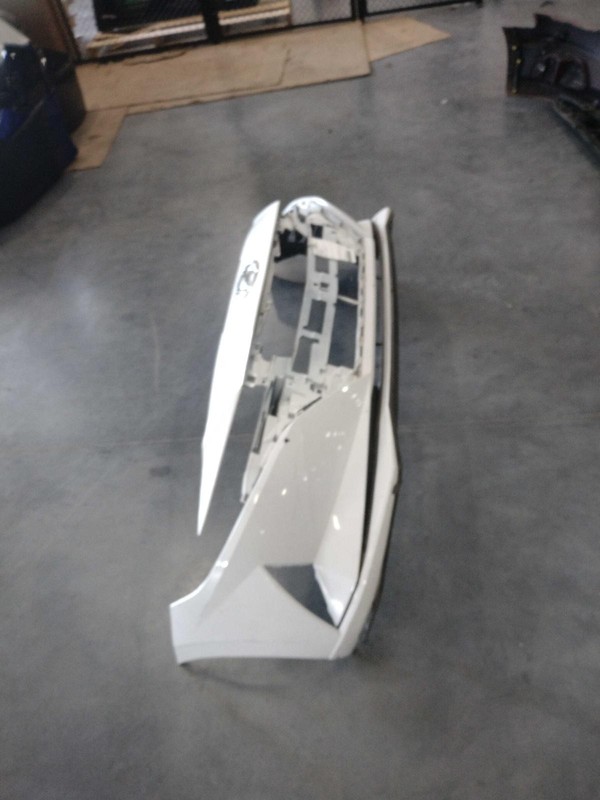 2021 Hyundai Elantra Front Bumper Assembly White OEM 717932 19K Miles