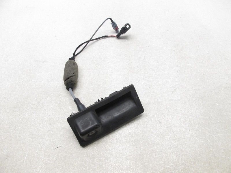 08-17 AUDI 8T A5 S5 RS5 COUPE TRUNK HANDLE RELEASE REAR VIEW CAMERA OEM 013025