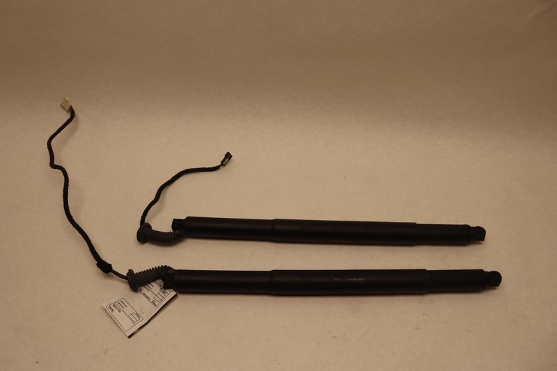 2015-2017 BMW X6 F16 LEFT & RIGHT LIFTAGTE TAILGATE LIFT CYLINDER SUPPORT OEM