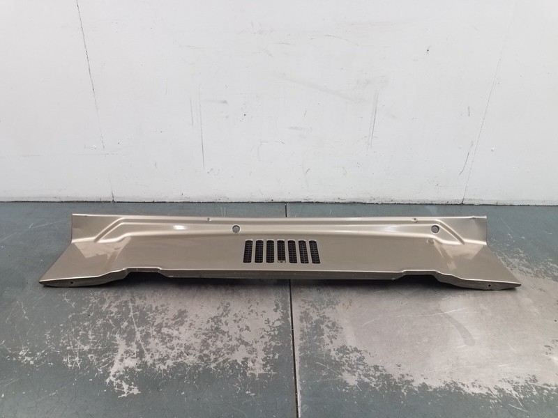 2003 Jeep Wrangler TJ Rubicon 4x4 Hood Cowl Vent Panel #21507 F3
