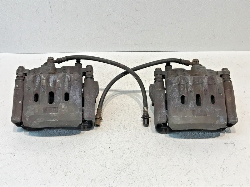02-10 Lexus SC430 Front Left and Right Brake Caliper Calipers Set Pair OEM