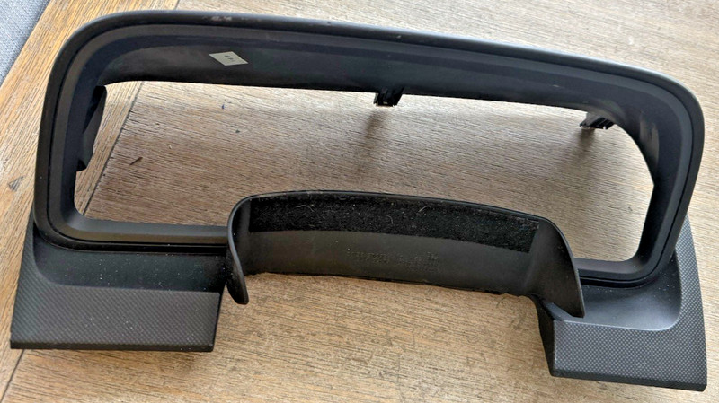 2009 2010 Dodge Journey Speedometer Spedo Instrument Cluster Dash Bezel Trim OEM