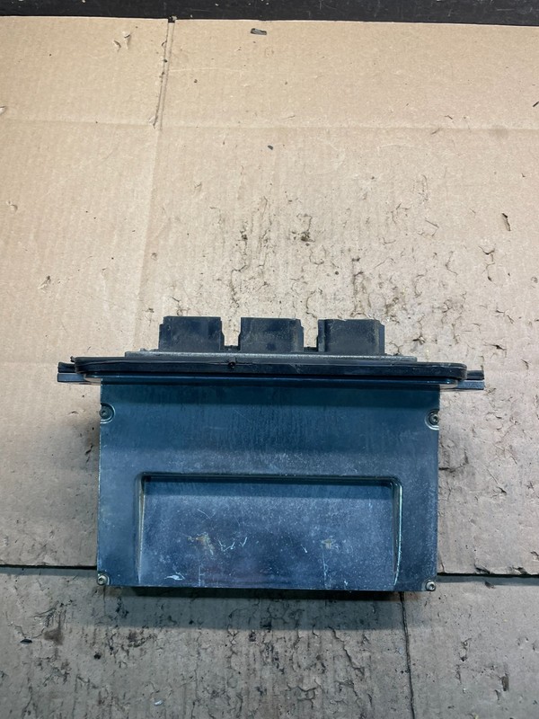 2004 Ford Explorer Engine Control Unit ECU Computer Module W1431 DG