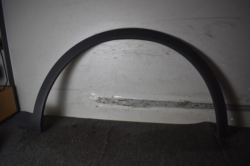 2019-2022 PORSCHE CAYENNE BASE FRONT RIGHT FENDER FLARE FACTORY OEM