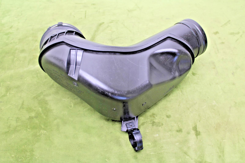 BMW F22 F30 F32 F34 N20 N26 Engine Air Intake Boot Duct Pipe Hose Tube OEM 90K